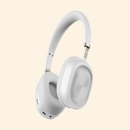 Super Bass Kulak Üstü Bluetooth Kulaklık – Müzik ve Radyo Keyfi (Beyaz)