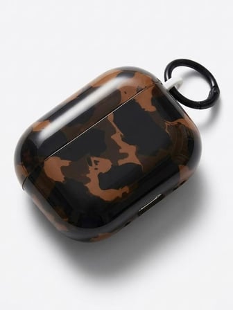 Esnek Silikon Desenli AirPods Pro 3 ile uyumlu Desenli Silikon Kılıf - Darbe Emici Esnek Yapı, Metal Karabinalı