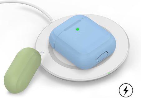 AirPods 1 & 2 Nesil Uyumlu Silikon Kılıf – Darbe Emici Yumuşak Mat Doku, Kaymaz Yüzey, Şarj Girişi Uyumlu, Yedek Üst Kapak Hediyeli Açık Mavi