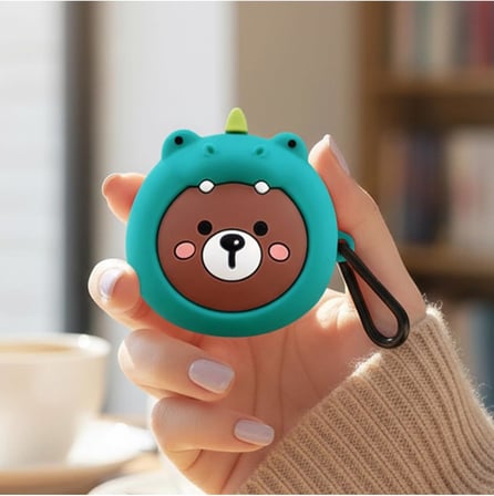 CaseOnn Kılıf Karakter Figürlü Ayı Yeşil Çam Yeşili Galaxy Buds Core ile uyumlu