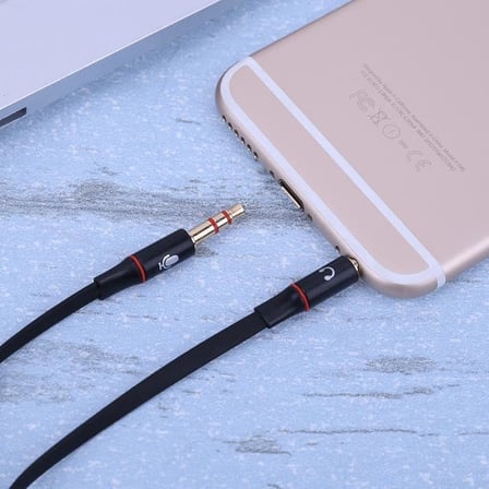 5744 Kulaklık Mikrofon Çevirici Ayırıcı. Bütün Telefon Modellerine Uyumlu Tek 3.5mm Girişe Sahip Olan Kulaklıklarınızı Ses Ve Mikrofon Girişini Ayrı şekilde Kullanabilmek İçin üretilmiştir.