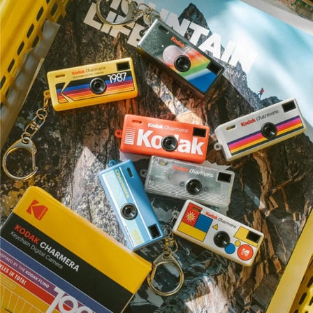KODAK CHARMERA Anahtarlık Dijital Fotoğraf Makinesi Sürpriz Kutu Tekli Kutu (1 Adet) Mini Kamera, Dijital Kamera,Video Kayıt,Çanta Süsü,1.6MP, Mikro SD Kart Yuvası,Yeni Başlayanlar,Gençler ve İçin