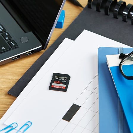 Extreme Pro 128 GB SDXC UHS-I Class 10 Hafıza Kartı SDSDXXY-128G-GN4IN, 170MB/sn