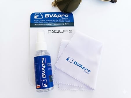 BVApro Ekran ve Gözlük Temizleme Seti - Telefon, Tablet, Akıllı Saat, PC ve Kamera Lens Temizleyici Sprey + Özel Mikrofiber Bez Kiti