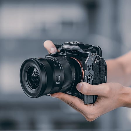 F22&F38&F50 Quick Release Kafes V2 A7M3/A7S3/A7R4 İçin 2635A