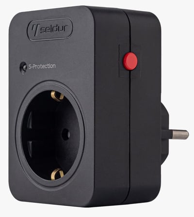 Şok ve Akım Korumalı Fiş-Priz, 16A-250V, Max 3600W 720 Joule, Reset Edilebilir, Sürekli Koruma, Toprak Hatlı, Çocuk Korumalı, Siyah Renk, E1TD33S