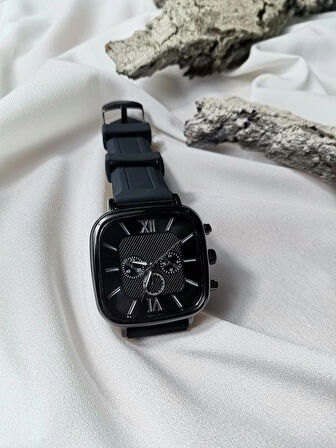 Luna Jewelry Iron Pulse Silikon Kordon Erkek Saati