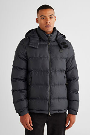 Erkek Kapüşonlu Mont - Siyah | XL