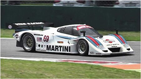 Italeri 1/24 Lancia Martini LC2 Yarış Arabası Model Araba Yapım Kiti