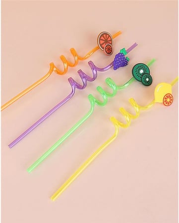 4 Adet Kıvrımlı Plastik Pipet, Çocuklar için Eğlenceli Figürlü Tasarım, Renkli ve Dayanıklı İçecek Aksesuarları (4)