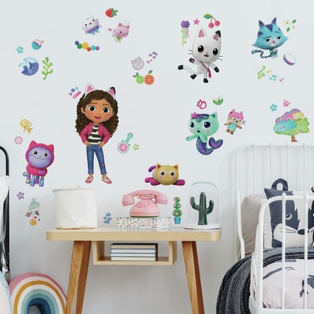Gabby's Dollhouse RMK4823SCS Peel and Stick Duvar Çıkartmaları, Pembe, Mor, Mavi