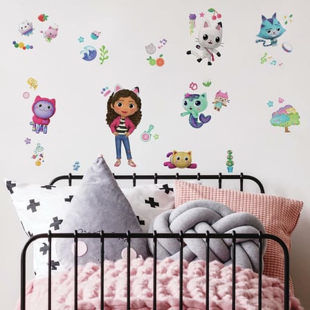 Gabby's Dollhouse RMK4823SCS Peel and Stick Duvar Çıkartmaları, Pembe, Mor, Mavi