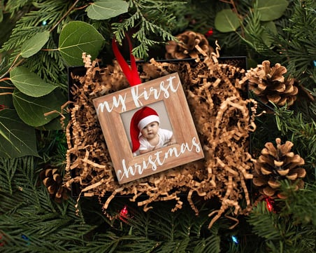 Bebeğin İlk Noel Ahşap Resim Çerçevesi Süsü, Ebeveynleri Beklemek İçin, Rustik Tatil Süsü