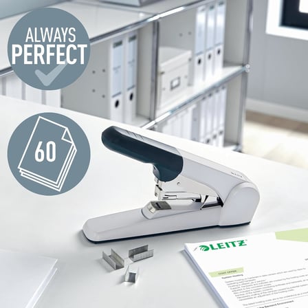 ekstra güçlü düz zımba, 60 yaprak kağıt için, Zımba teli, ergonomik tasarım, gümüş, 55520084