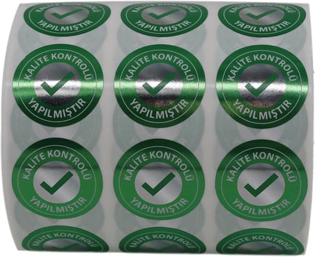 Metalize Kalite Kontrolü Yapılmıştır Etiketi 25mm Çap 2500 Adet Yan Yana 3 lü