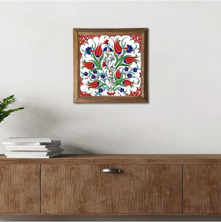 Pinecone Çini Sanatı Lale Taş Duvar Tablosu - Ahşap Çerçeveli Taş Tablo - 25x25 cm - Dekoratif Duvar Sanatı - Modern Ev ve Ofis Duvar Dekoru W1-186
