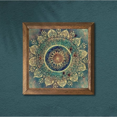 Pinecone Mandala Taş Duvar Tablosu - Ahşap Çerçeveli Taş Tablo - 25x25 cm - Dekoratif Duvar Sanatı - Modern Ev ve Ofis Duvar Dekoru W1-231