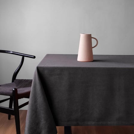 Fabric Design Safir Kadife Dokulu Dertsiz Ütü İstemeyen Yüksek Kaliteli Gri Masa Örtüsü