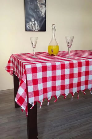 DENİZLİ ÇEYİZ Çok Amaçlı Masa Örtüsü Piknik Örtüsü Sofra Bezi Kırmızı 150x150