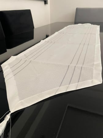 Runner leke tutmaz dertsiz kumaş dekoratif çeyiz krem35 x 140 cm