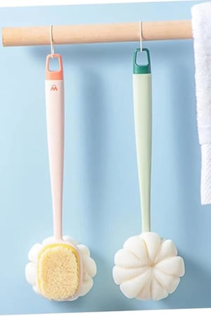 Uzun Saplı Çift Taraflı Duş Fırçası Kıl ve Lifli Masaj Etkili Vücut Temizleme Peeling Fırçası Sırt ve Cilt Bakımı İçin