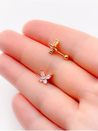 Taşlı Kelebek Figürlü Kıkırdak Helix Tragus Piercing(1adet)
