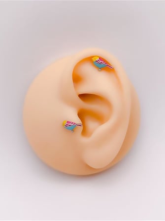 Mineli Renkli Kuş Figürlü Tragus Helix Piercing (1adet)