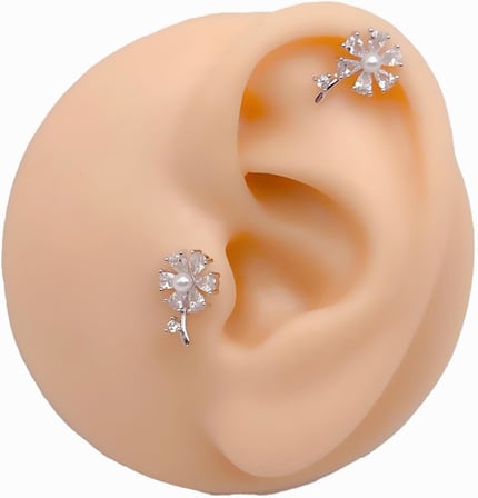 Taşlı İncili Çiçek Figürlü Kıkırdak Helix Tragus Piercing (1adet)