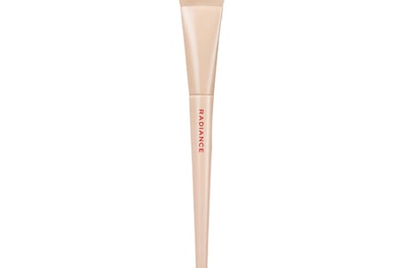 Pürüzsüz Uygulama Sunan Fondöten & Baz Fırçası Radiance Perfect Fit Brush