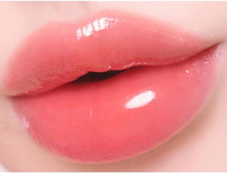Kalıcı, Pigmentli, Parlak Bitişli Tint Ink Mood Glowy Tint (35 Special Coral)