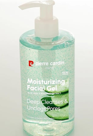 Moisturizing Facial Cleanser with Aloe Vera & Rosemary Extract-Köpük Jel