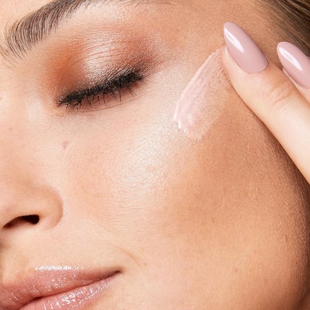 MAKYAJ BAZI VE SABİTLEYİCİ - RADIANCE BOOST SERUM FACE BASE 01