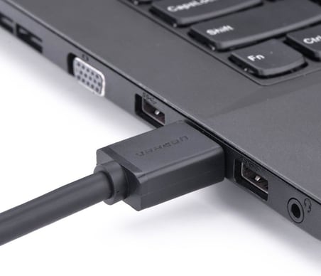 UHD 4K Yüksek Hızlı Ethernet ve HDMI Kablosu, 2 Metre, Siyah