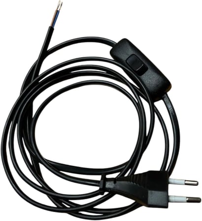 Fişli & Anahtarlı Arapuarlı Hazır Kablo | 2 Metre Siyah Uzatma Kablosu | 0,50 mm² Kesit | Aplik, Abajur, Masa Lambası, LED Trafosu ve Tuz Lambası İçin