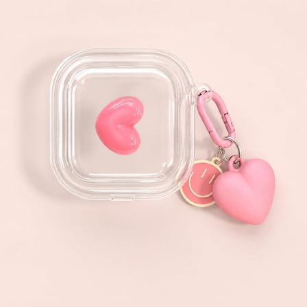 Samsung Galaxy Buds 4 / Buds 4 Pro ile Uyumlu HeartPop 3D Kalpli Şeffaf Kulaklık Kılıfı – Pembe Karabinalı, Kalp ve Smiley Charm Aksesuarlı Koruyucu Kulaklık Kabı
