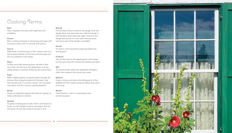 The Anne of Green Gables Cookbook: Charming Recipes from Anne and Her Friends in Avonlea