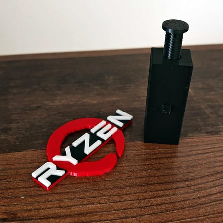 Ryzen Logolu Ayarlanabilir Ekran Kartı Tutucu - GPU Sarkma Önleyici Destek Aparatı (60mm - 105mm)