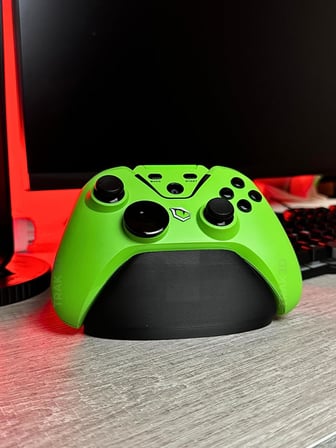 Minimalist Xbox Joystick Standı, 3D Baskı Gamepad Tutucu | Uyumlu Tüm Xbox Kumandalarıyla | Masaüstü Oyuncu Aksesuarı (Siyah)