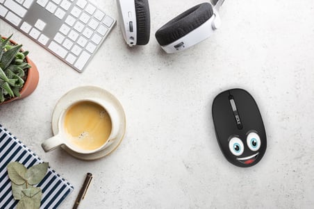 INCA Weeny IWM-245ST DESİNG 3D WİRELESS SİYAH MOUSE Sevimli Emoji Karakterli,2.4 GHz Nano USB,Ergonomik Zarif Kullanım Şekli, Konforlu Dokunuş Hissi,1200 Dpi, 10M Çekim Mesafesi,Uyku Modu