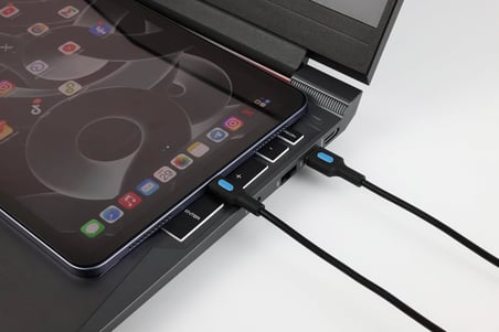 Coral USB A-C Hızlı Şarj Kablosu (Siyah + Mavi/Siyah Uç) (150 CM)