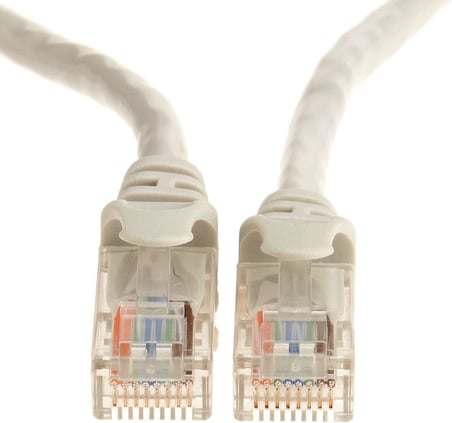 4605 Cat5e Ethernet Patch İnternet Kablosu, 3 m, Beyaz