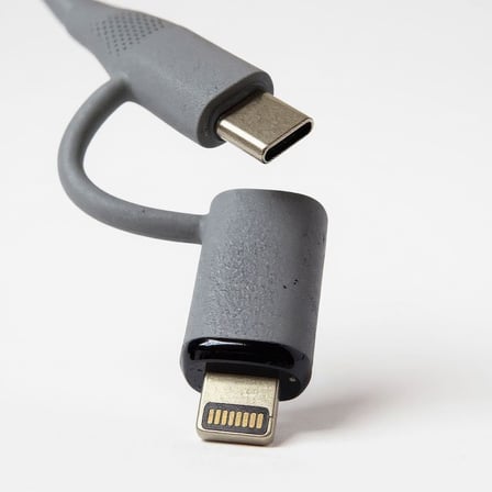 Type-C + Lightning to 3.5mm Kablosu – 100cm Silikon Malzeme, Araba Ses Sistemi, Kulaklık ve Ev Ses Ekipmanları ile Uyumlu, Dayanıklı ve Esnek Audio Kablo, 1 Metre | SX-151