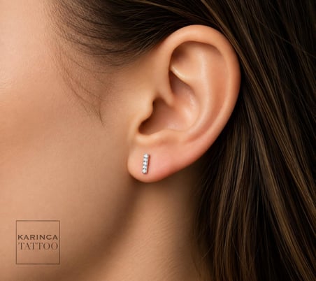 Baget Zirkon Taşlı Titanyum Piercing Premium Forward Helix Flat Conch Burun Kulak Tragus Küpe