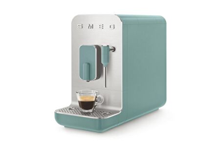 Smeg 50'S Style BCC02 Beyaz - Yeşil Espresso Makinesi