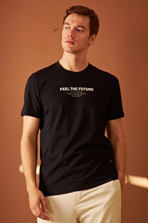 Erkek Comfort Fit Baskılı Pamuklu Tişört Siyah Feel The Future MARS12