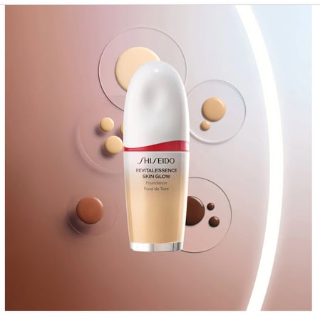 Shiseido Revitalessence Skin Glow - Fondöten  250 SAND