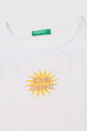 United Colors of Benetton Kız Çocuk Beyaz Ön ve Arka Baskı Detaylı Boncuk İşlemeli Geniş Yaka T-Shirt 6-14 Yaş