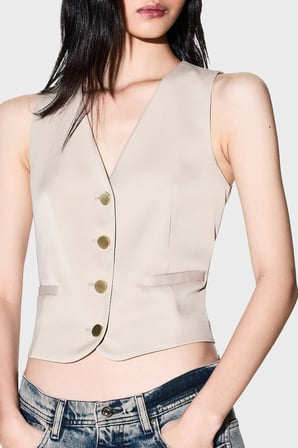 Armani Exchange Zincir Detaylı Regular Fit V Yaka Yelek Kadın YELEK XW001954 AF21553 U6223 BEJ