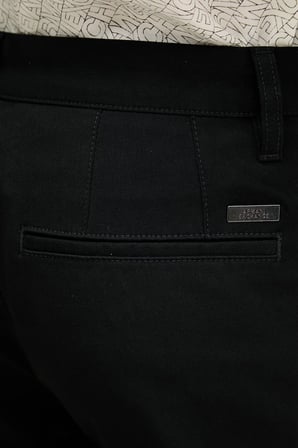 Armani Exchange Erkek Pantolon XM002877 AF25462 UC001