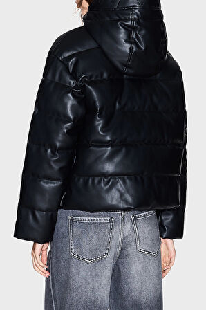 Armani Exchange Bayan Mont XW000673 AF16106 UC001